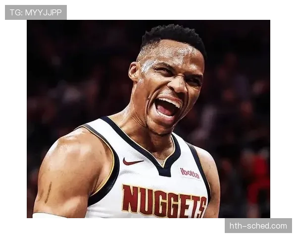 威少衣柜里塞满球衣，家里却找不到一件休闲T恤